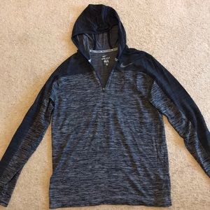 Nike hooded pull-over
